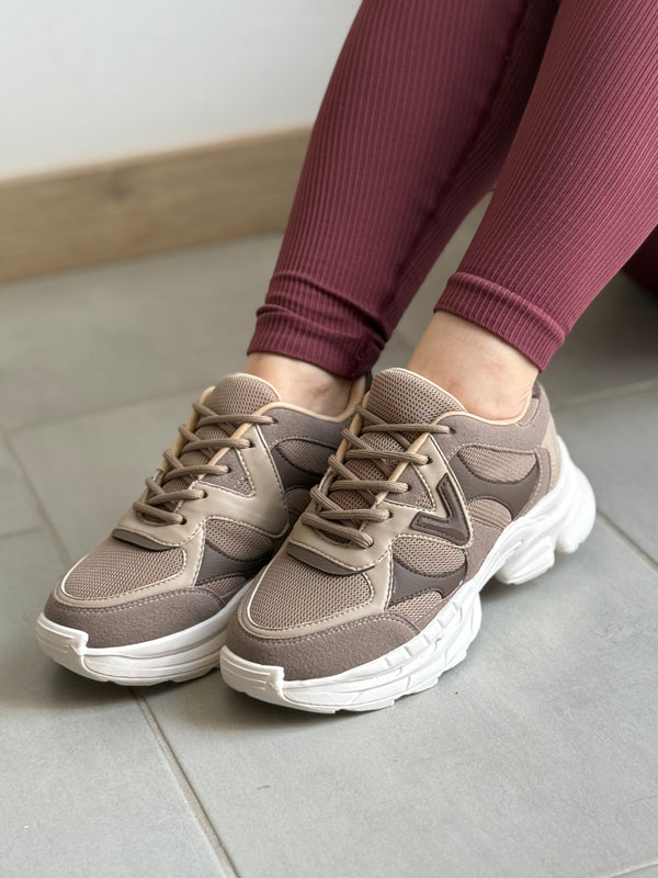 TENIS BALANCE CHOCOLATE